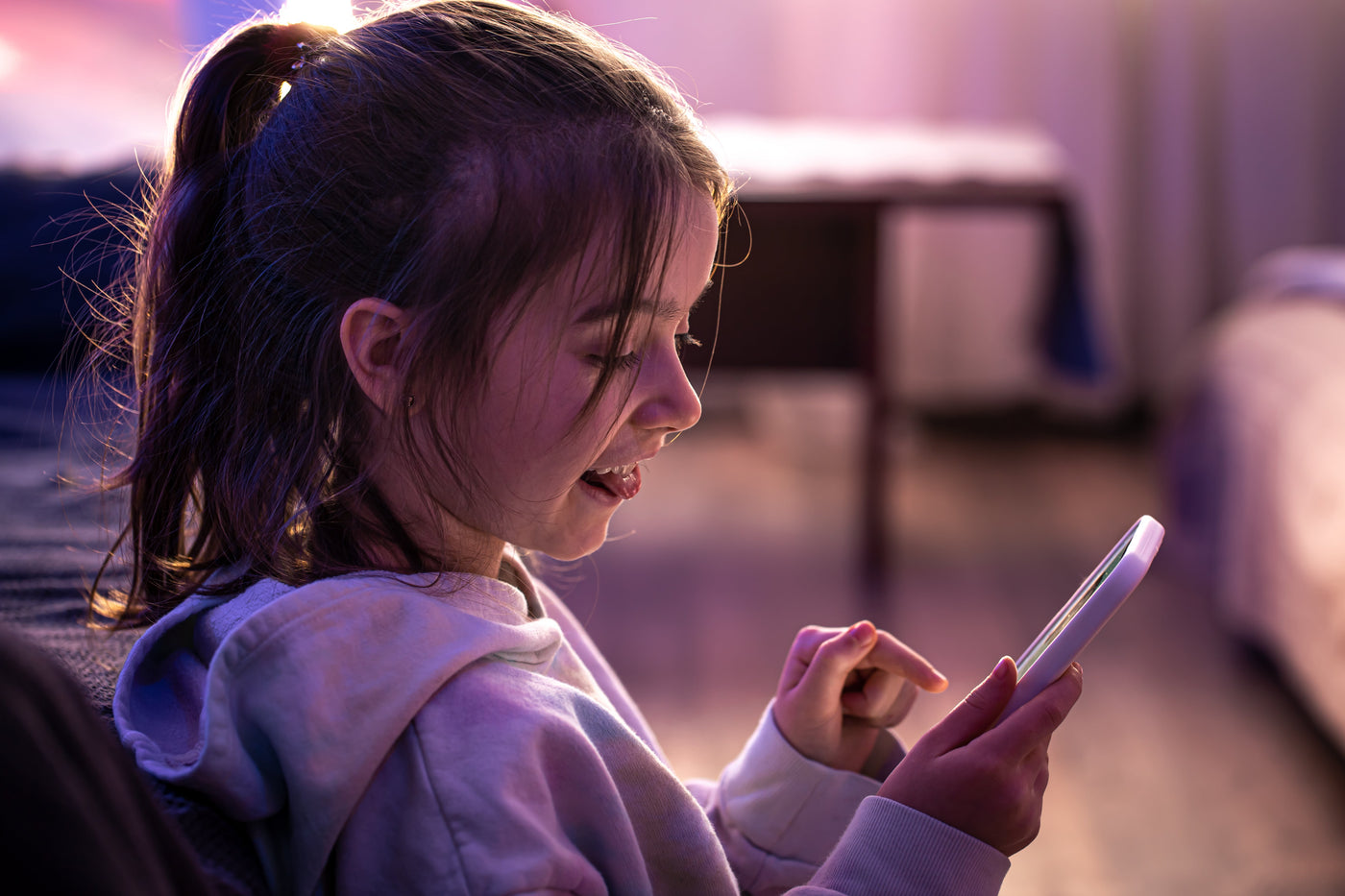 Cómo Cuidar a tus Hijos de las Amenazas del Internet: Guía para Padres